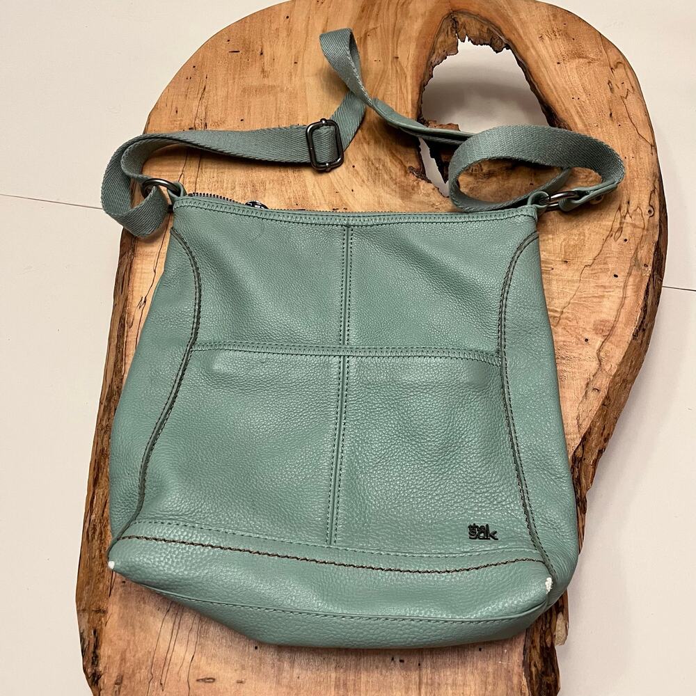 The Sak Leather Lucia Crossbody Bag Purse Pale Pastel Green Womens Ladies Pebble
